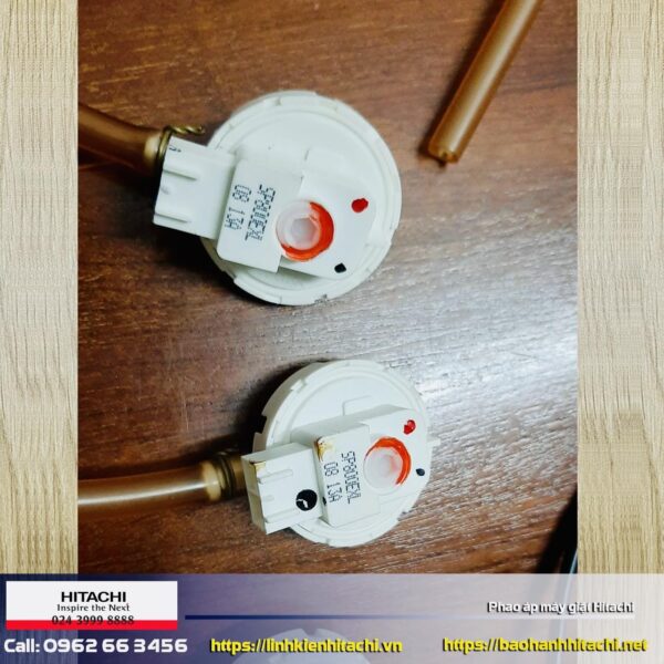 Phao áp máy giặt Hitachi